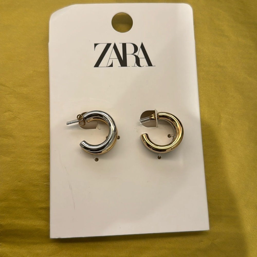 Zara double hoop earring NWT ✨✨🔥🔥 Classy & Elegant